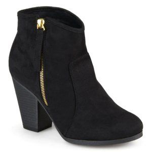 NEW! Journee Collection Link Black and Gold Bootie 7.5